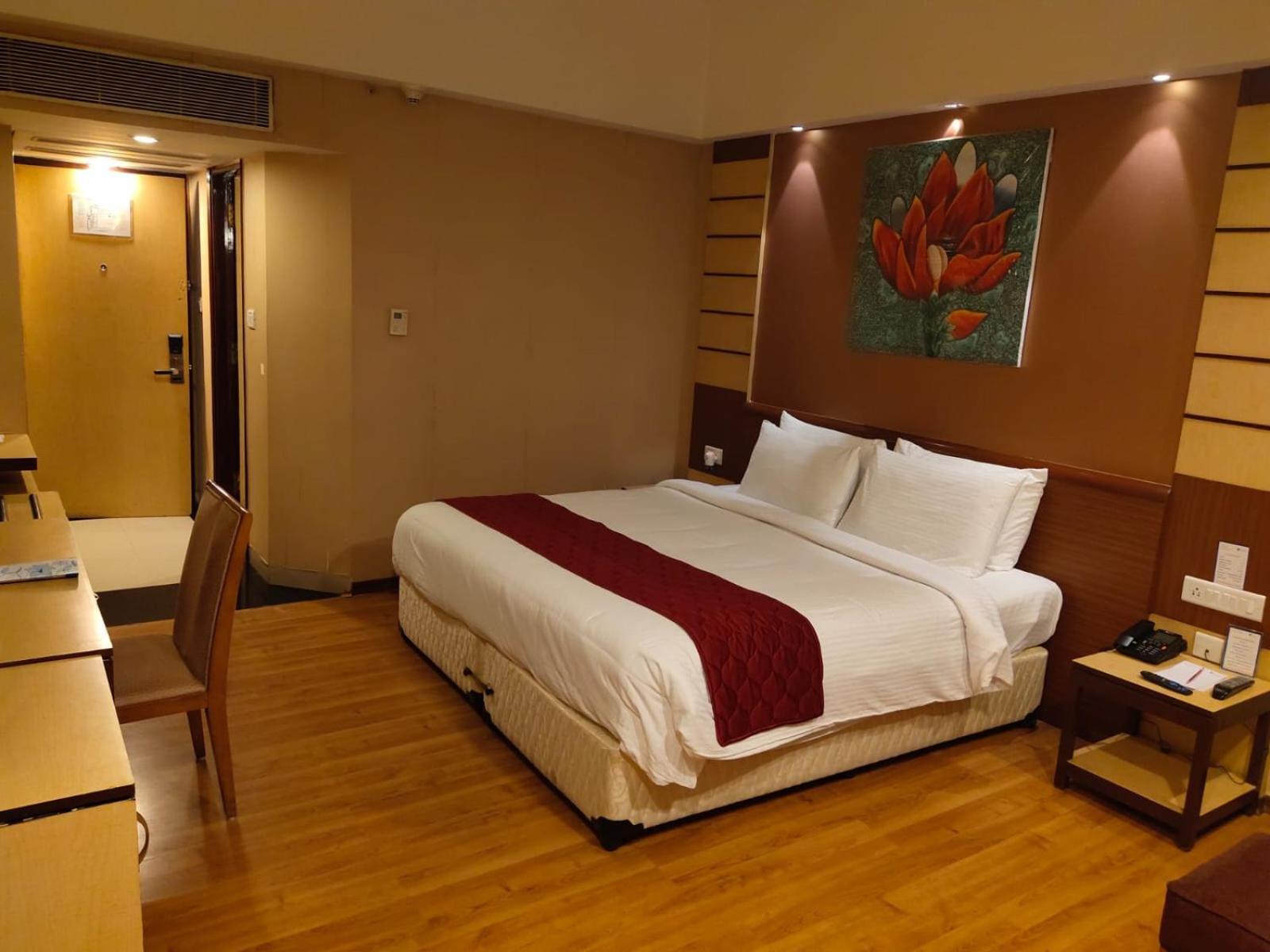 Hotel The Plaza Hyderabad Exterior foto