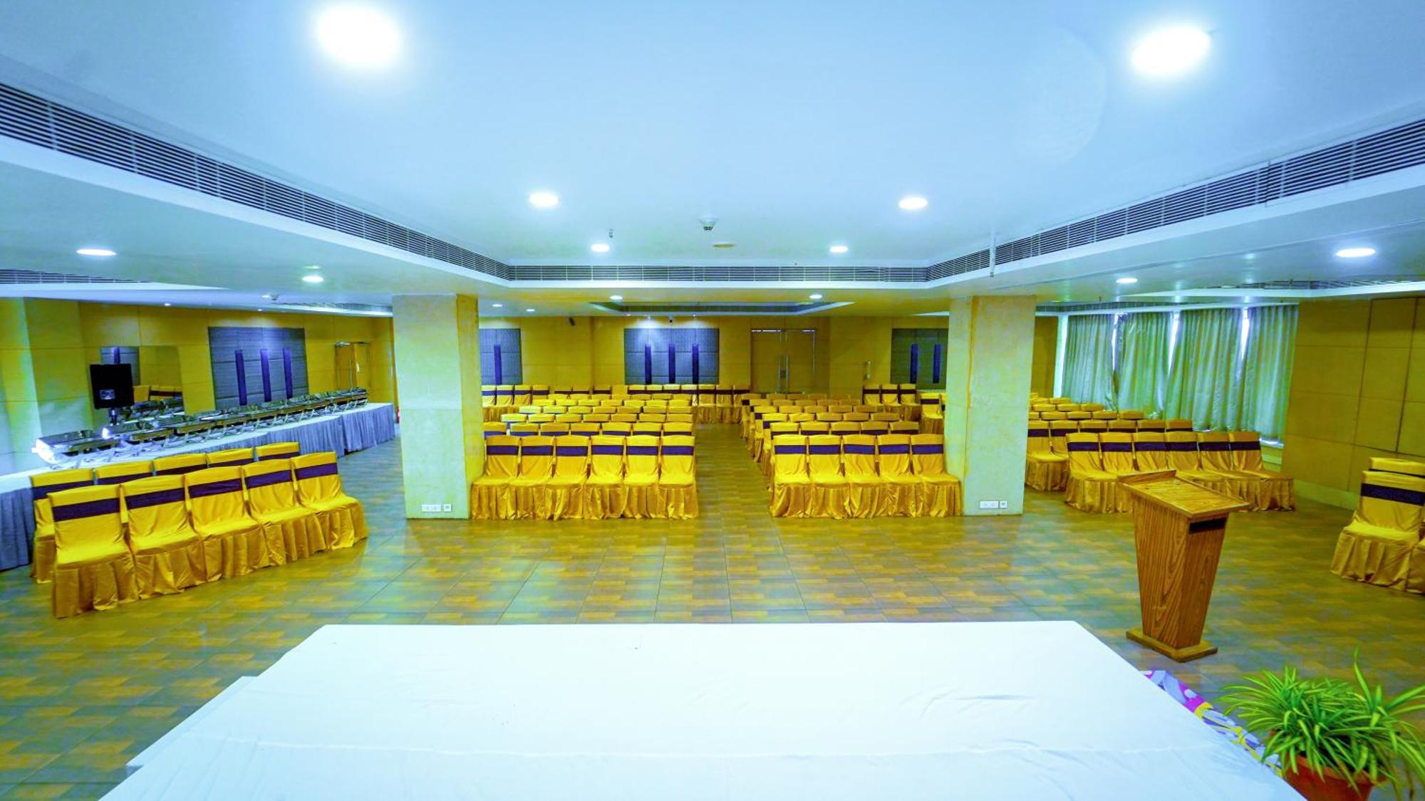 Hotel The Plaza Hyderabad Exterior foto